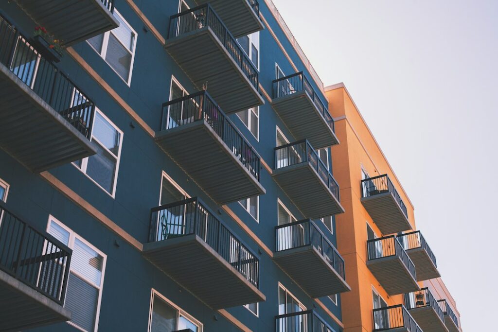 Rental move-in and move-out property inspection